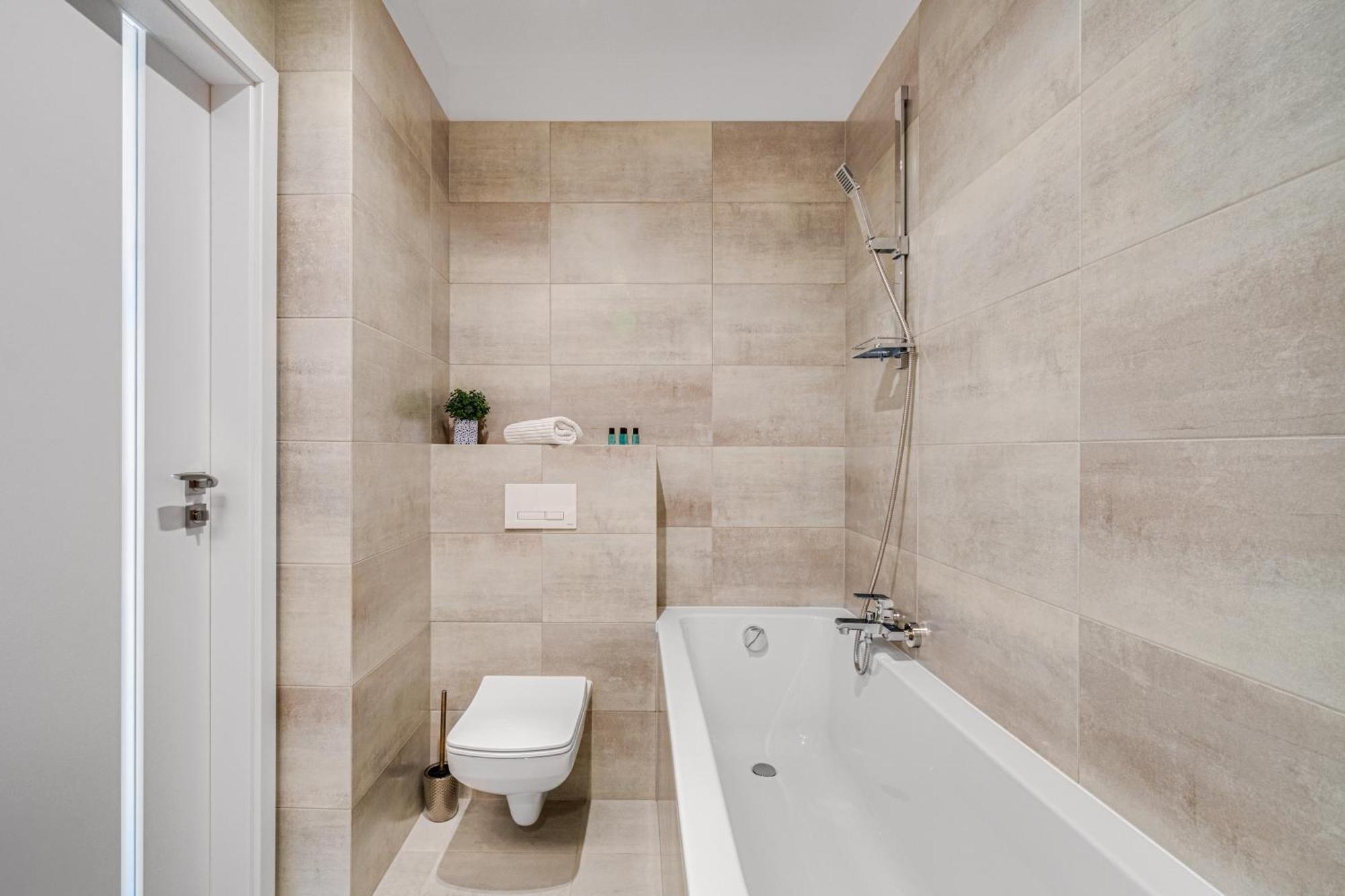 Prime Time Apartament - 24H Check -In - Parking W Cenie Wroclaw Exterior photo